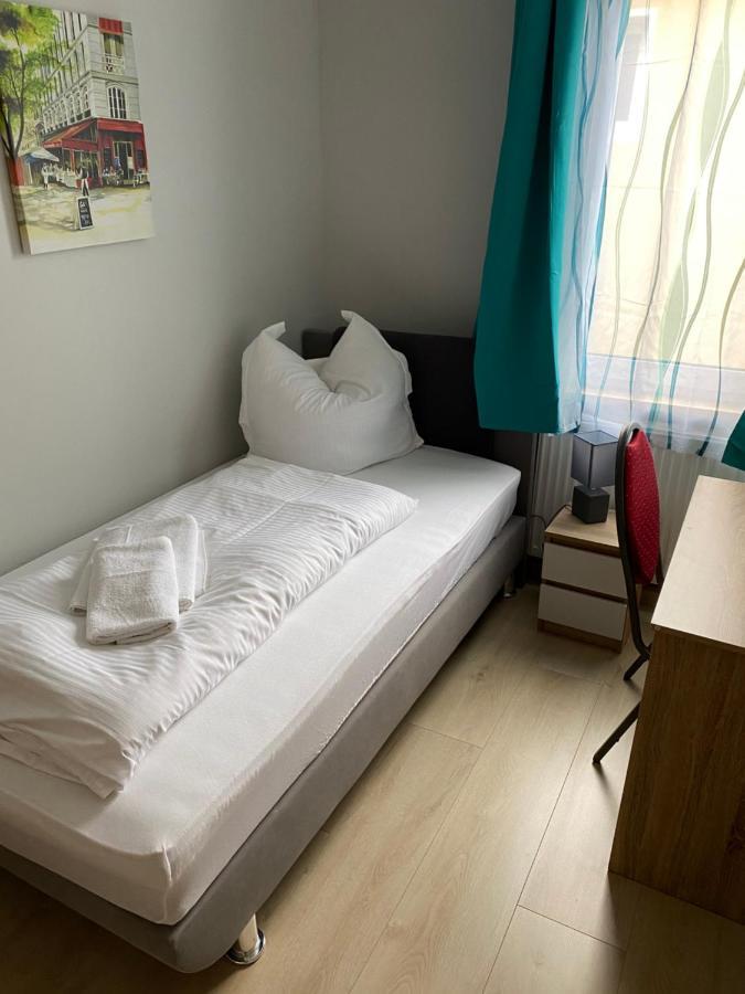 Apartments Am Bahnhof Siegen Bagian luar foto