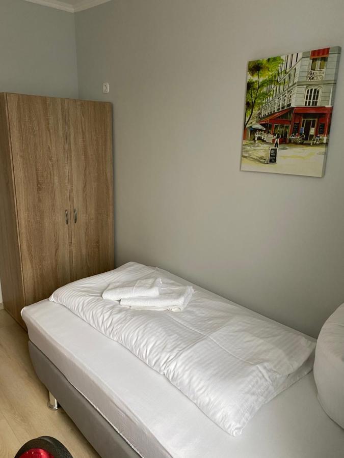 Apartments Am Bahnhof Siegen Bagian luar foto